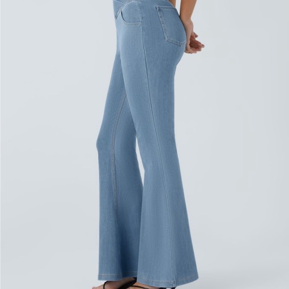 Halara Flex™ High Waisted Crossover Pocket Washed Denim Sunny Blue/M(petite) - Picture 2 of 5